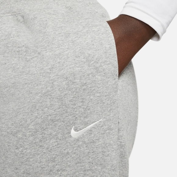 Nike Womens High Waisted Fleece Joggers Plus Size - Picture 4 of 13